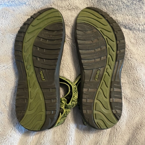 Teva Sandals - Picture 2 of 5